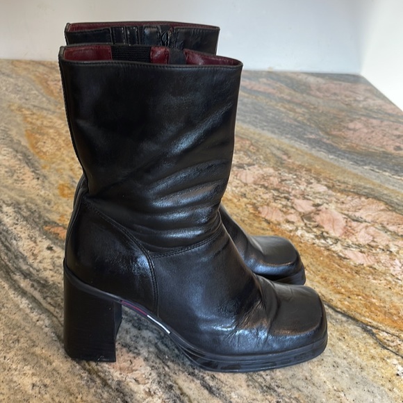 Tommy Hilfiger Chunky Heel Boots - Picture 5 of 10
